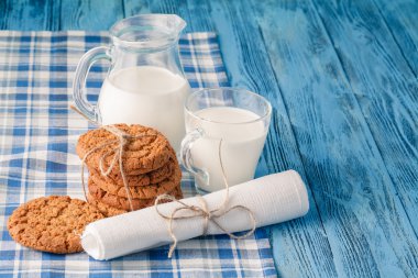 Yulaf ve süt cam ile en az sağlıklı kahvaltı