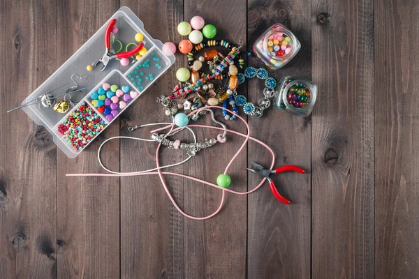 Accesorio para hacer joyería de arte artesanal en casa —  Fotos de Stock