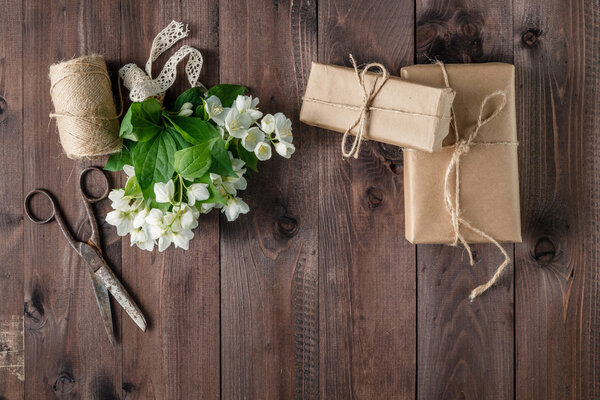 рама для цветов и аксессуаров на рабочем месте Флориста. Вид сверху
