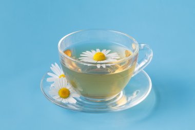 Papatya ile yaz çay