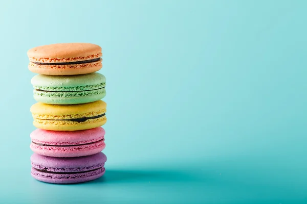 Kaffekopp på aqua bakgrund med plats för en inskription — Stockfoto