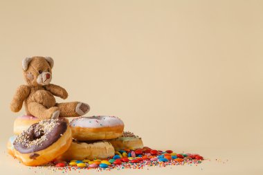 Parti dekorasyon. Çörek ve oyuncak