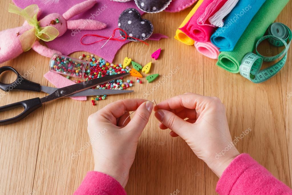 Dementia-Friendly Summer Crafts