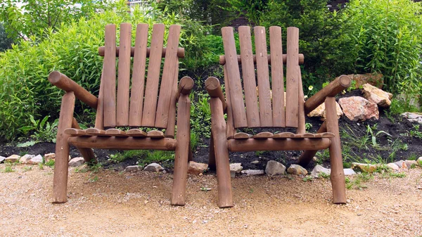 Dos sillas de madera . —  Fotos de Stock