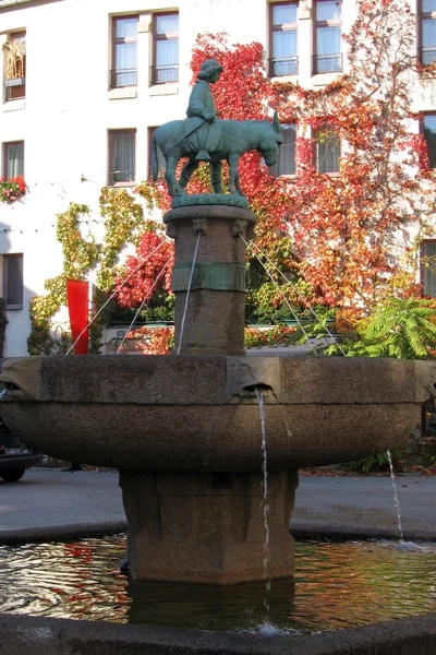 Oslí fontána v Halle. Německo. — Stock fotografie