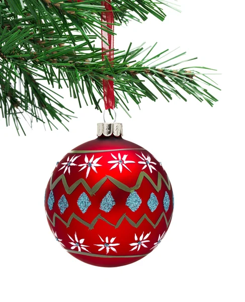 Bauble en kerstboom — Stockfoto