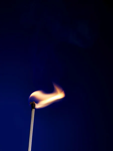 Пламенная палка — стоковое фото