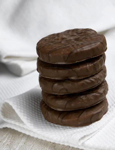 Torre de galletas de chocolate — Foto de Stock