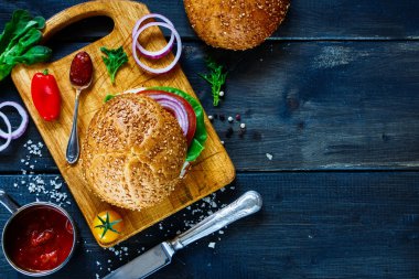 Sebze vejetaryen burger