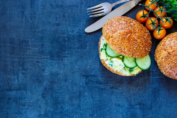 Sandwich vegetariano fresco — Foto de Stock