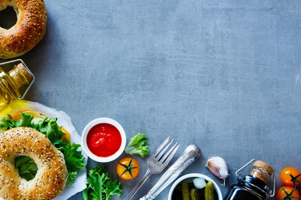 Käse-Sandwich auf Bagel — Stockfoto