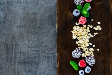 Güler yüzlü için sağlıklı malzemelerle