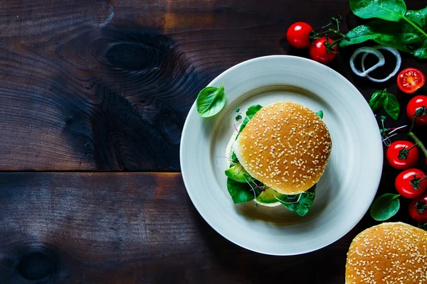 Sandwich sobre madera vieja — Foto de Stock