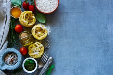 İtalyan makarna tagliatelle