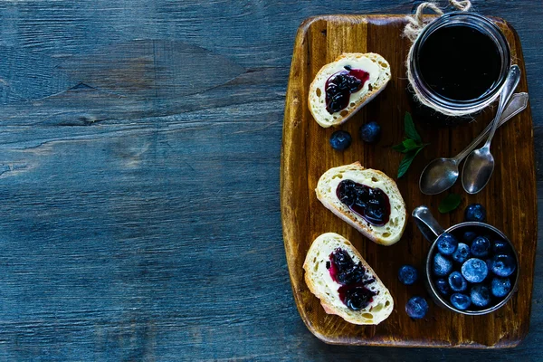 Blueberry jam sandwiches — Stock Photo, Image