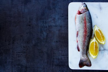 Gökkuşağı alabalığı ham