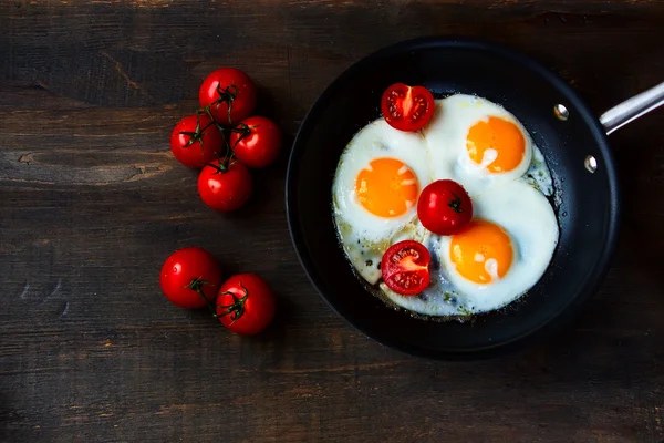 Fried eggs — Stock Photo, Image