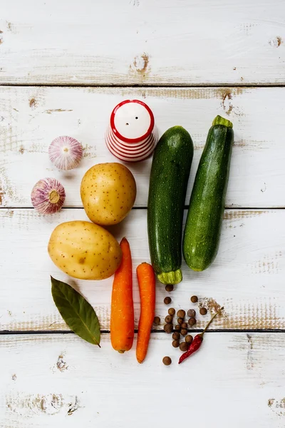 Produtos hortícolas orgânicos — Fotografia de Stock