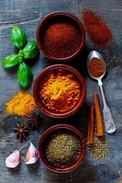 Spices and herbs — Stock Photo, Image