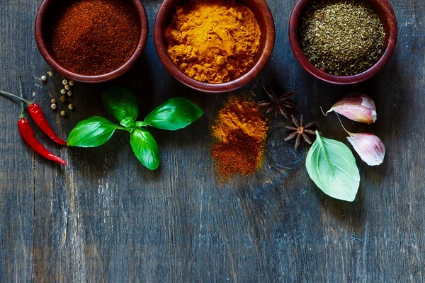 Spices and herbs — Stock Photo, Image