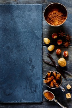 baharat ve kuruyemiş