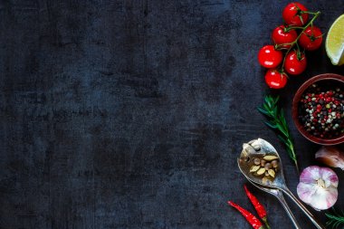 Organik sebze yemek pişirmek için