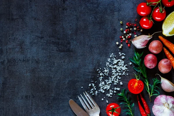 Biologische groenten voor het koken — Stockfoto