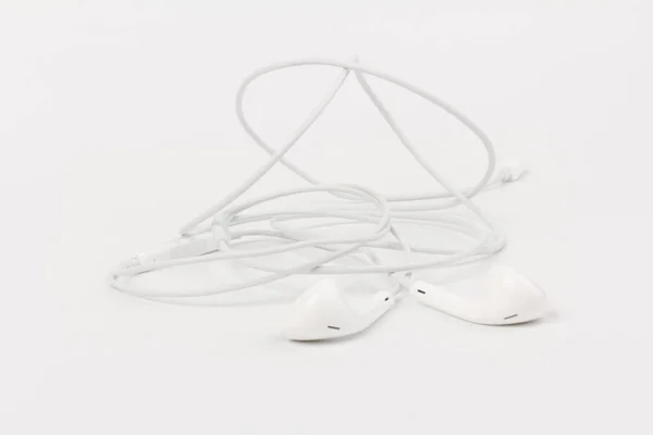 Fones Ouvido Brancos Para Ouvir Música Som Dispositivos Portáteis Leitor — Fotografia de Stock