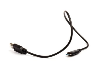 Beyaz arka planda USB kablo ve mini izole edilmiş. Şarj, tıkama, ekipman ve elektrik 