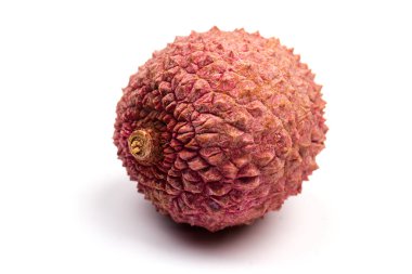 Lezzetli taze liçi beyaz arkaplanda izole edilmiş.