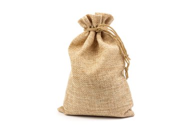 Beyaz bir arka planda izole edilmiş para dolu bir çanta..