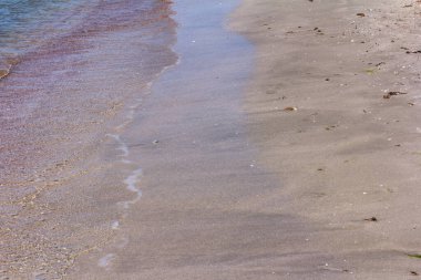 Kumsalda köpük salla. Geçmişe odaklan. Tatil kavramı.