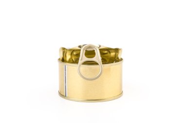 Boş yiyecek kutusunun kapağını aç, beyaza izole edilmiş.