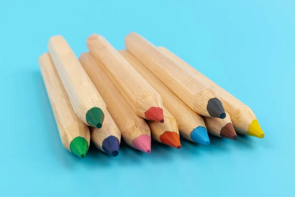 Tužky Modrém Pozadí Zpátky Školy Koncept Vzdělávání — Stock fotografie