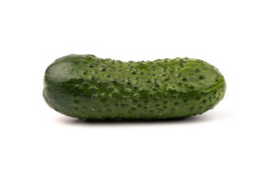 salatalık beyaz arkaplanda izole edildi, kırpma yolu, tam alan derinliği