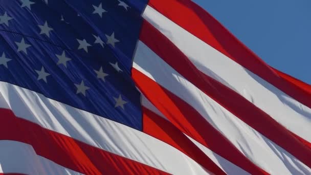Американский флаг Медленное движение Размахивание, Закрыть видео — стоковое видео