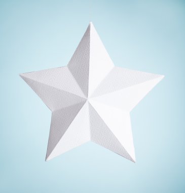 El yapımı beyaz kağıt yıldız