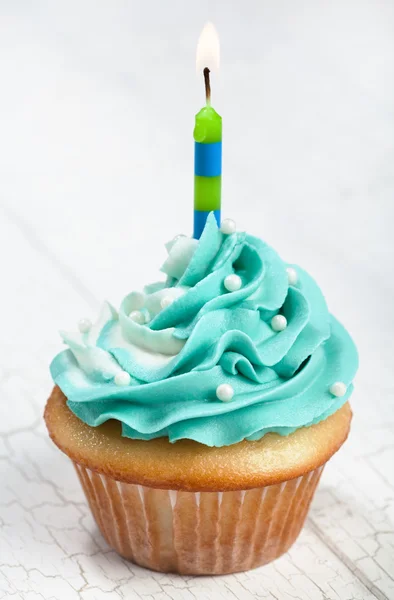 Geburtstag blauer Cupcake — Stockfoto