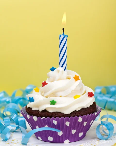 Delicious birthday cupcake — Stock Photo, Image