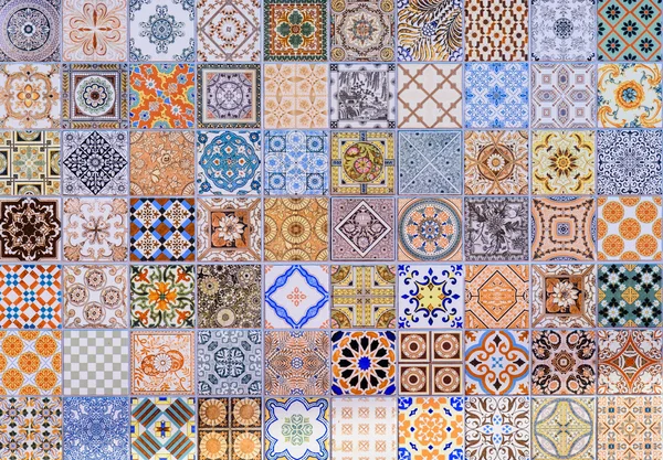 Azulejos de cerámica de pared patrones Mega conjunto de Tailandia parque público . — Foto de Stock