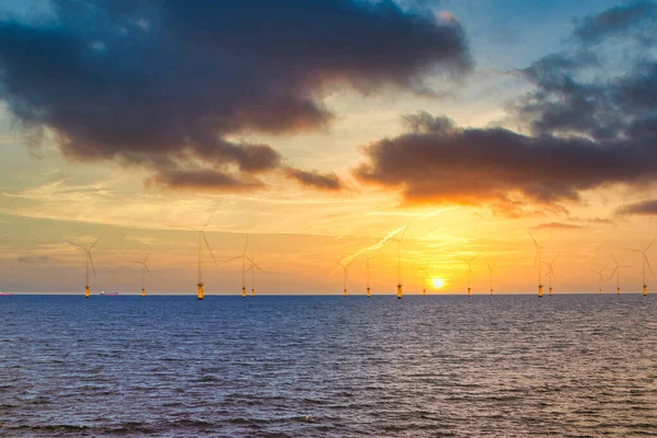 Offshore Wind Turbine Windfarm Construction England Coast Sunset — Stock Photo, Image