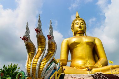Tayland Tapınağı'nda en büyük Buda heykeli
