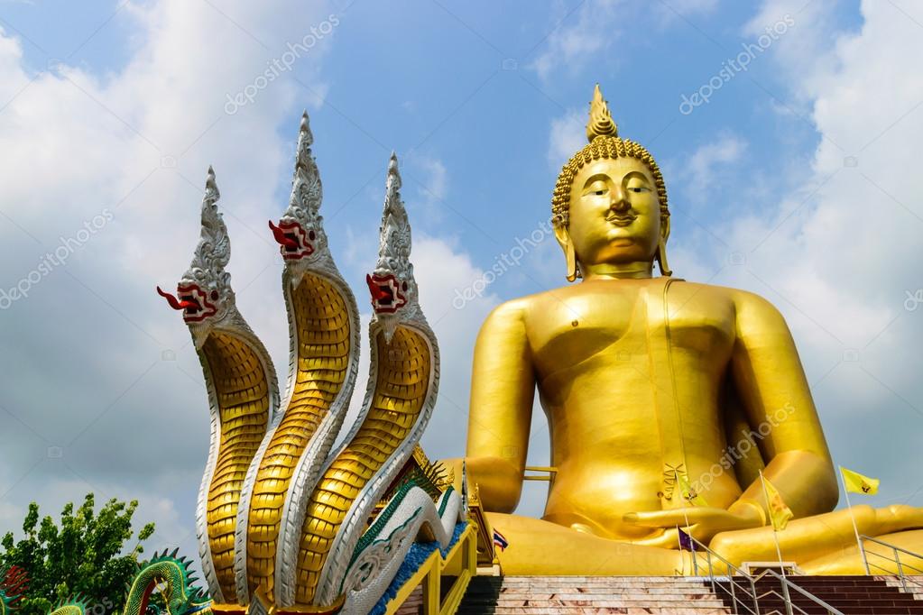 The Biggest Buddha statue at temple in Thailand — Stock Photo