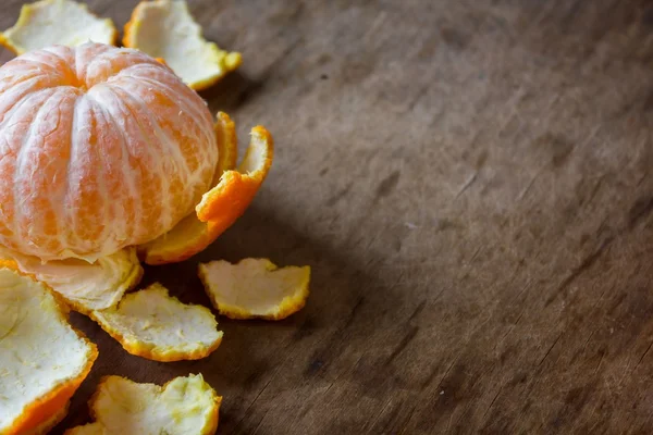 Mandarina sin cáscara —  Fotos de Stock