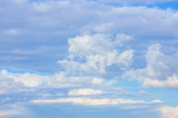 Blue sky with white clouds Royalty Free Stock Photos