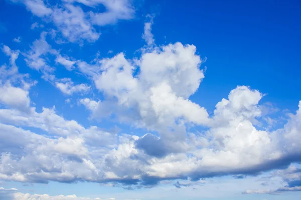 Blue sky with white clouds Royalty Free Stock Images