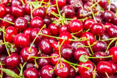 taze tatlı kiraz