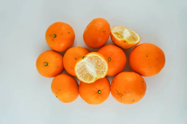 Aislamiento Fruta Naranja Cítricos Naranjas Sobre Fondo Blanco Set Entero — Foto de Stock