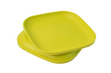 Klang, Malezya: Beyaz zemin üzerinde 11 Şubat 2021-Yeşil plakalar. Tupperware tabak.