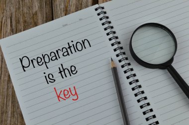 Metin Hazırlama ile yazılan dizüstü bilgisayar anahtardır